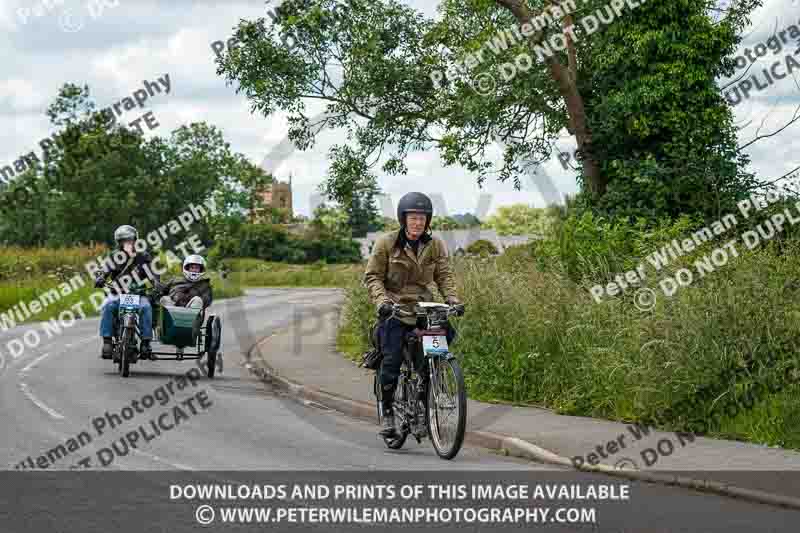 Vintage motorcycle club;eventdigitalimages;no limits trackdays;peter wileman photography;vintage motocycles;vmcc banbury run photographs